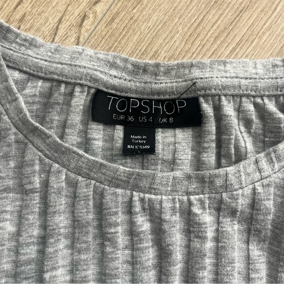 Topshop Grey Ribbed Long Sleeve Size Small - Picture 3 of 3